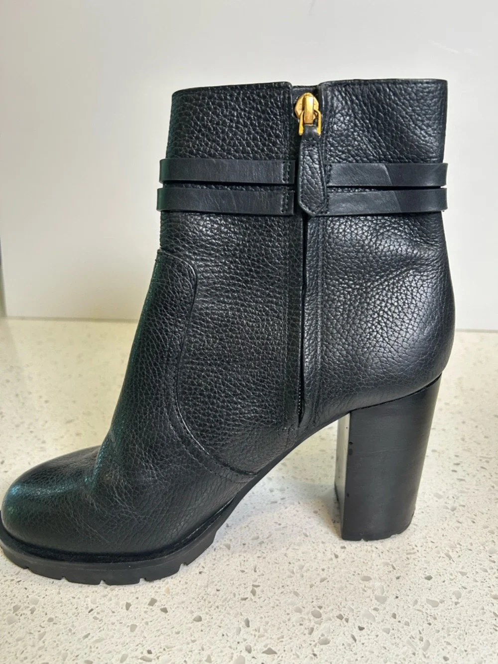 Tory Burch 8.5 Leigh Lug‎ Sole Leather Boots
